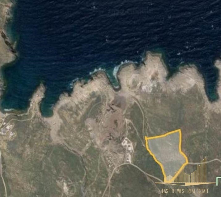 (For Sale) Land Large Land  || Cyclades/Mykonos - 52.000 Sq.m, 1.100.000€ 