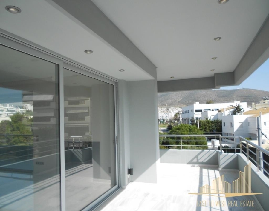 (For Sale) Residential Apartment || Athens South/Glyfada - 240 Sq.m, 4 Bedrooms, 2.700.000€ 