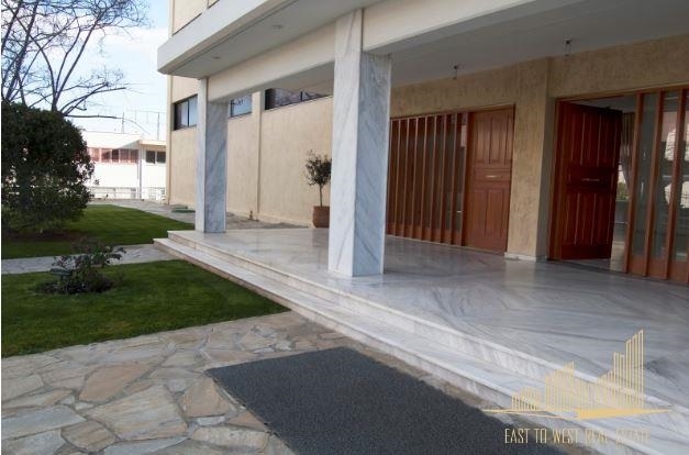 (For Rent) Commercial Commercial Property || Athens South/Alimos - 1.200 Sq.m, 14.500€ 