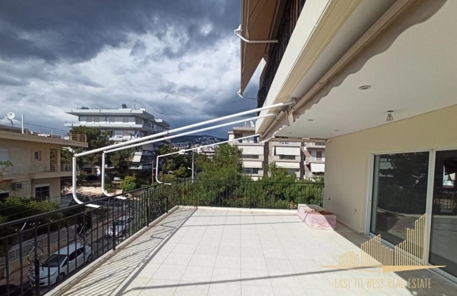 (For Sale) Residential Apartment || East Attica/Voula - 83 Sq.m, 2 Bedrooms, 550.000€ 