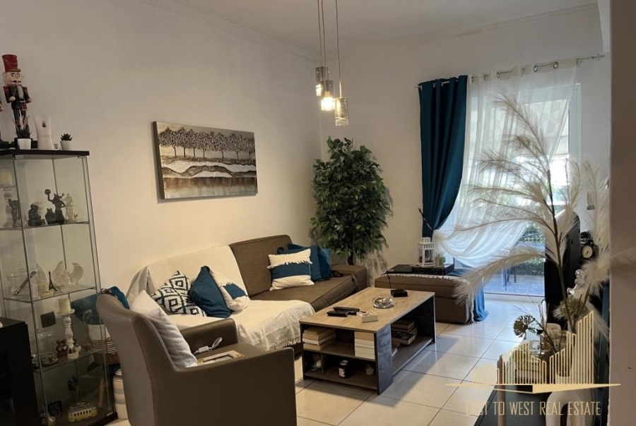 (Продава се) Къща  Апартамент || Athens South/Palaio Faliro - 99 кв.м., 3 Спални, 350.000€ 