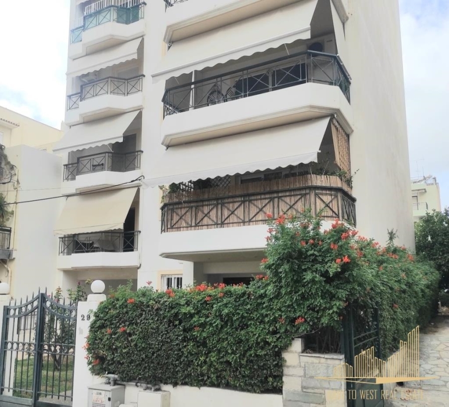 (For Sale) Residential Apartment || Athens South/Glyfada - 100 Sq.m, 2 Bedrooms, 380.000€ 