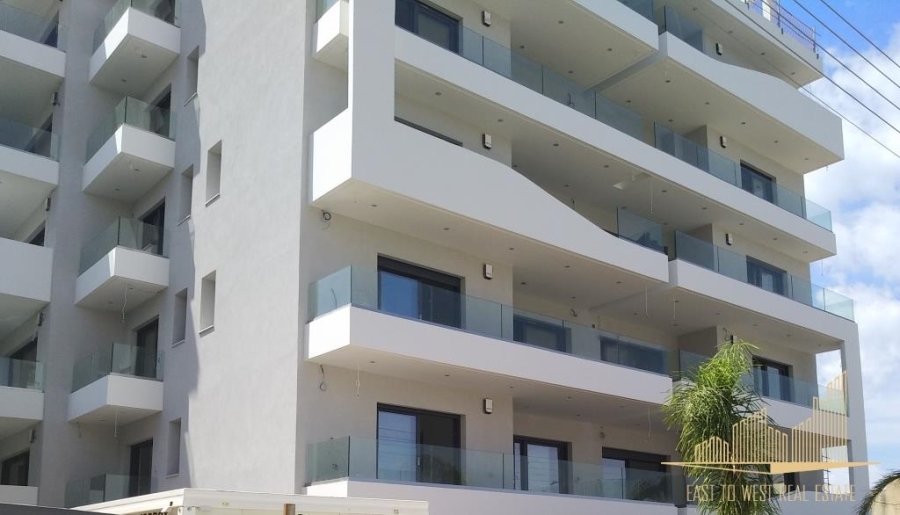 (For Sale) Residential Apartment || Athens South/Glyfada - 107 Sq.m, 3 Bedrooms, 640.000€ 