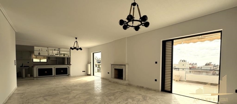 (Продава се) Къща  Апартамент || Athens South/Glyfada - 135 кв.м., 3 Спални, 650.000€ 